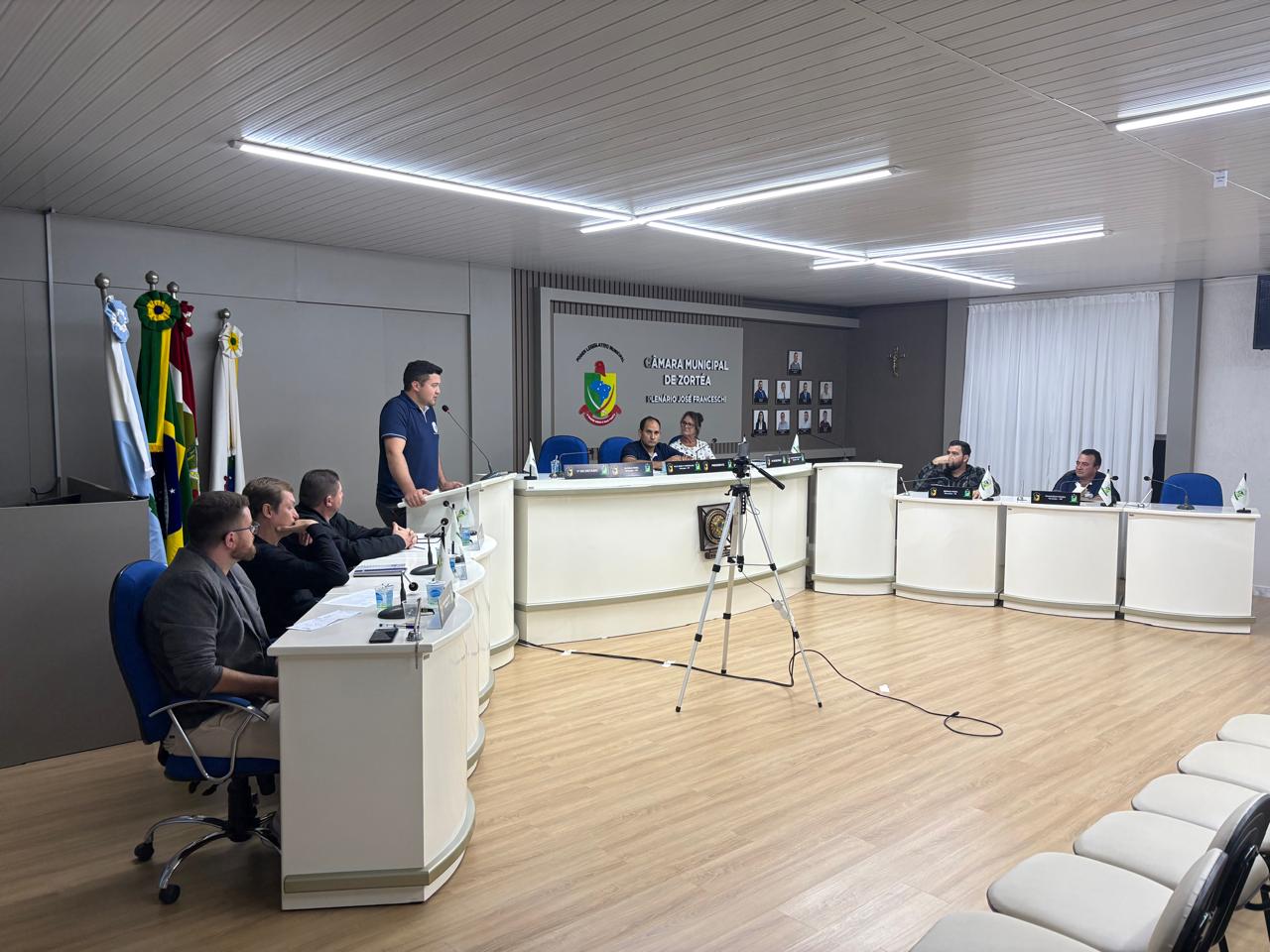 Câmara de Vereadores de Câmara de Vereadores de Zortéa realizou, na noite desta segunda-feira, 18 de maio de 2026, mais uma Sessão Ordinária.