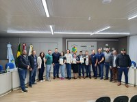 Câmara de Vereadores de Zortéa entrega Moção de Aplauso a servidores da Secretaria de Saúde