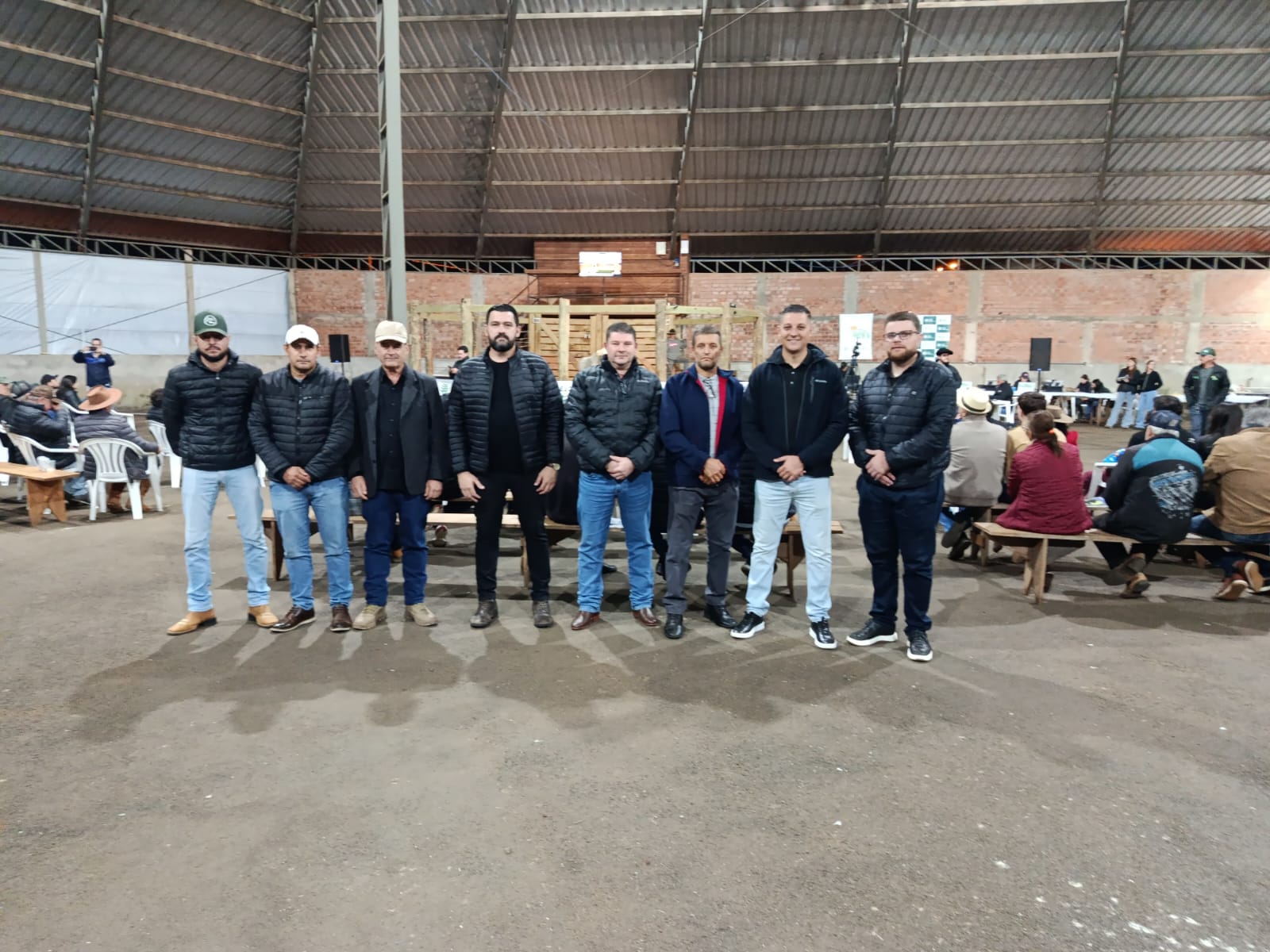 Vereadores prestigiam Feira do Gado realizada em Zortéa